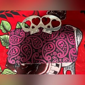 Skull head with heart eyes wallet - new no box